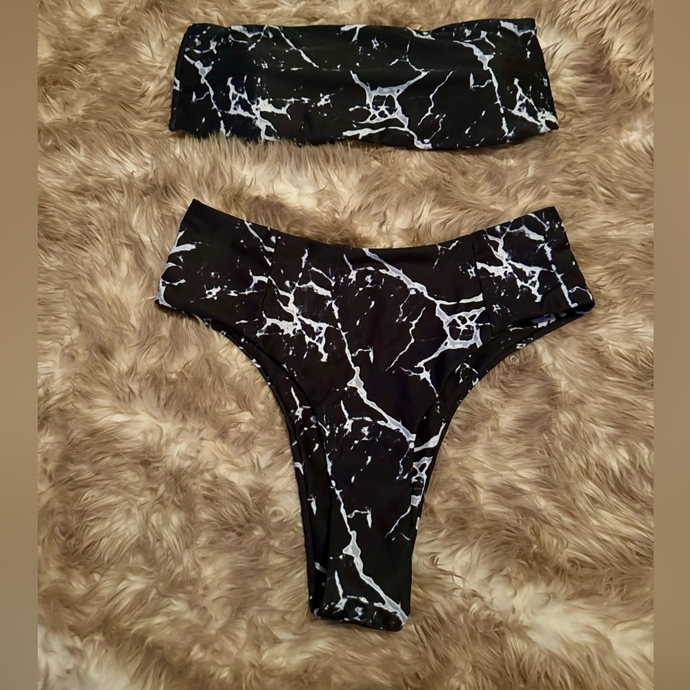 SHEIN Black and White Marble Bikini Set